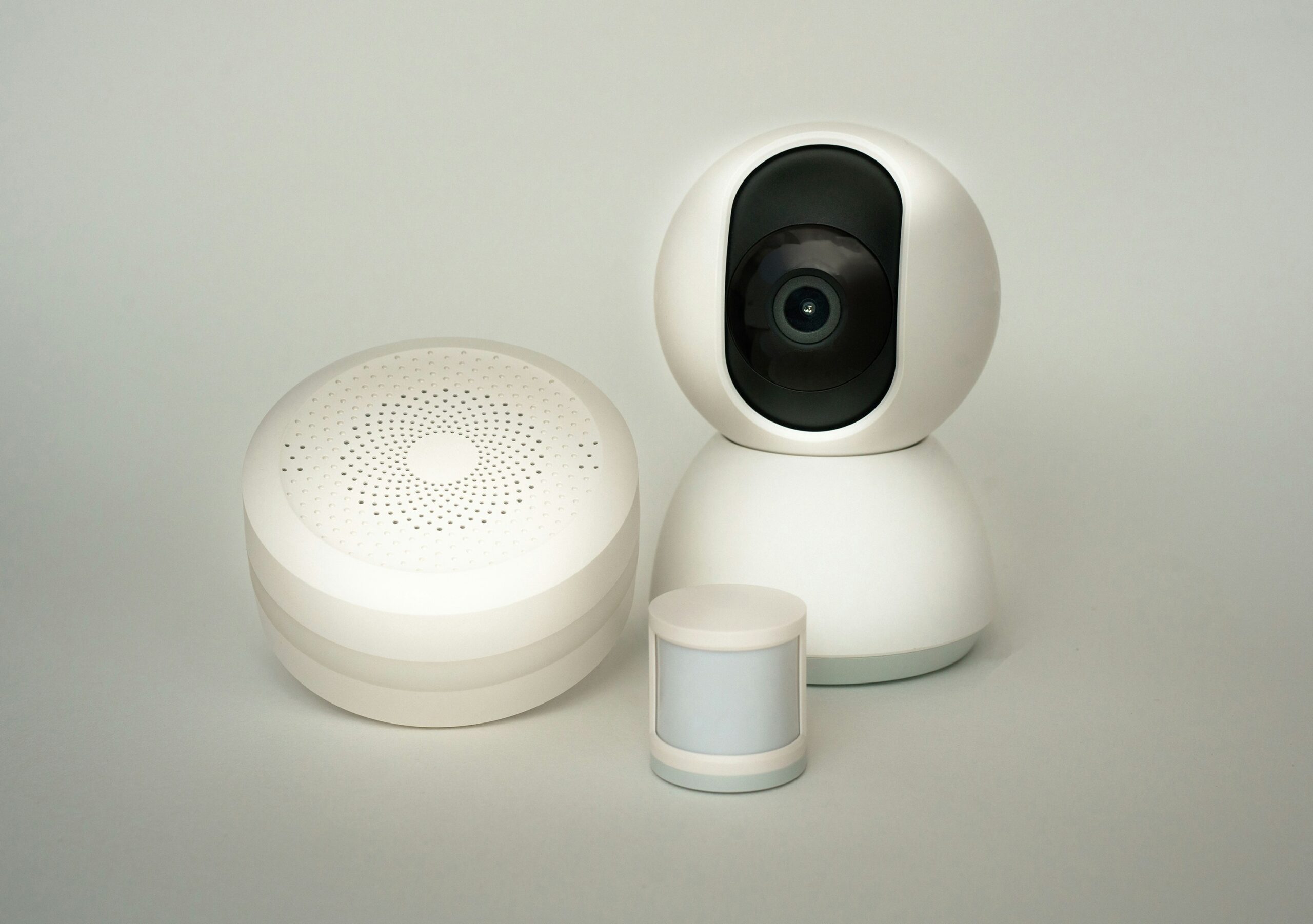 Smart Home Wi-Fi Security Camera Kit
