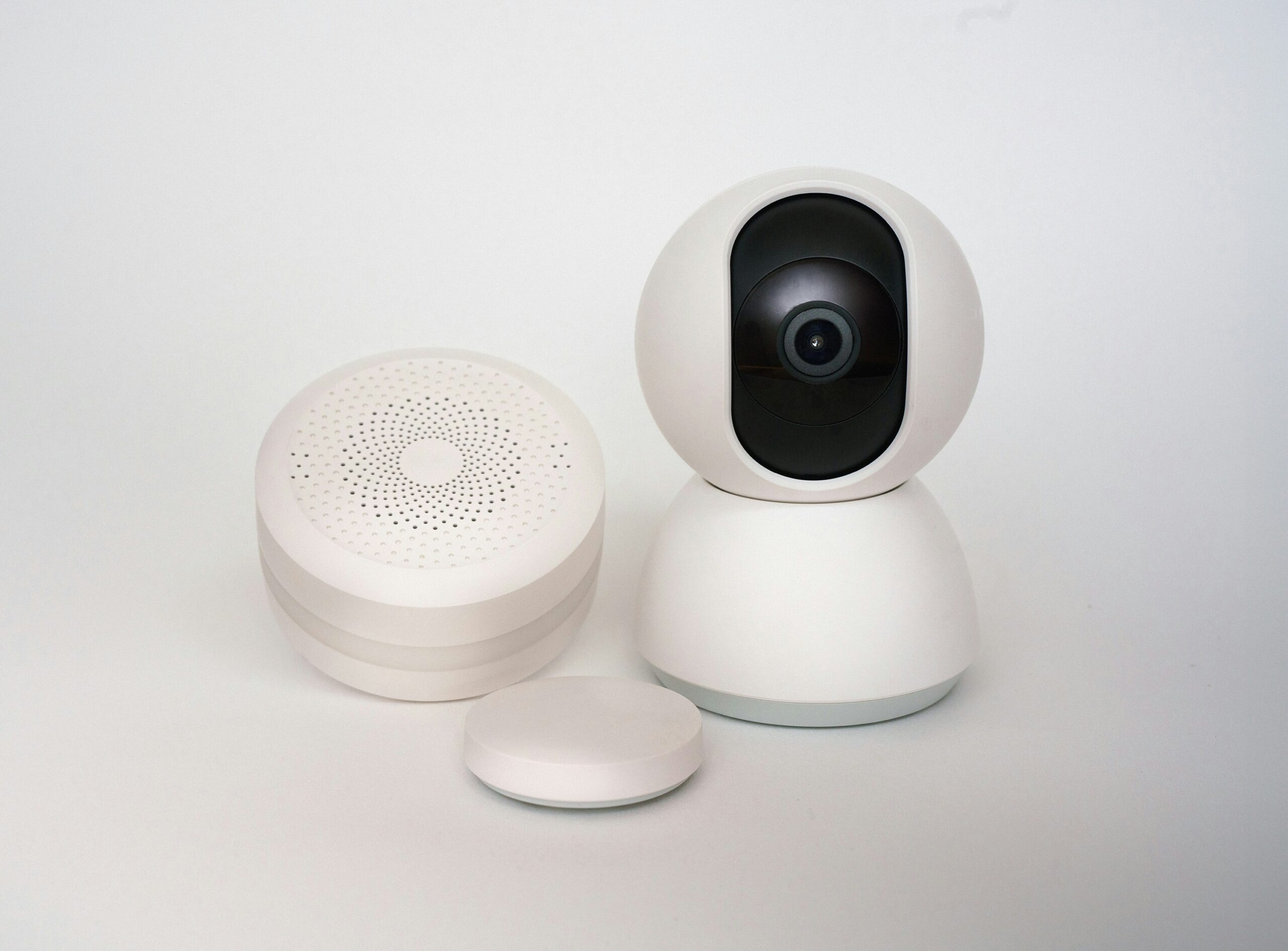 Smart Wireless Indoor Security Camera